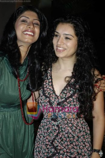 z (48) - PYAAR KII YEH EK KAHAANI My All Pix With Sukirti Kandpal I