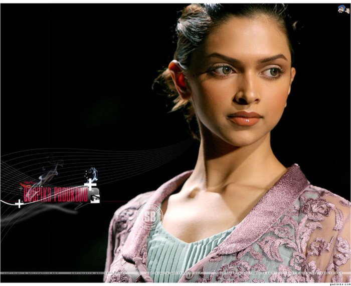 dee8a - Deepika Padukone