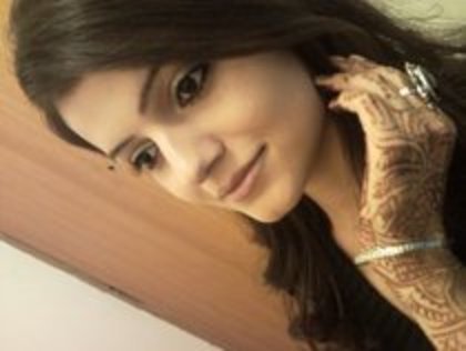 Rubina Dilaik in Love [9]