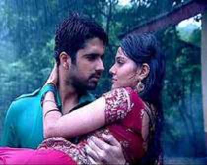 Dev & Radhika in Love [7]