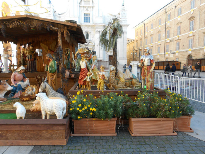  - ASSISI SAN FRANCESCO E LORETO PLUS LORETO DECEMBRIE 2011