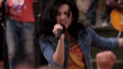 Camp Rock 2 (318) - Demilush an Joe - Camp Rock 2 The Final Jam Captures oo1