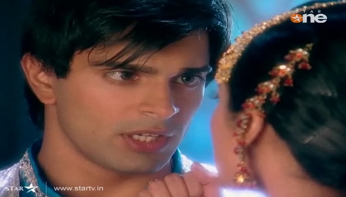 135 - DILL MILL GAYYE KaSh As AR Heer Ranjha Scene Caps By Me II