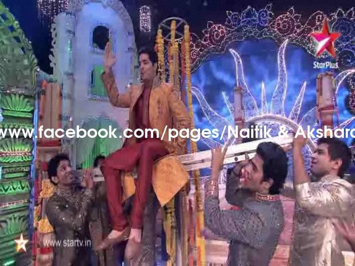 297688_298179610192578_152160674794473_1259723_503955448_n - Naksh Performance In Diwali Rishton Ki Mithas