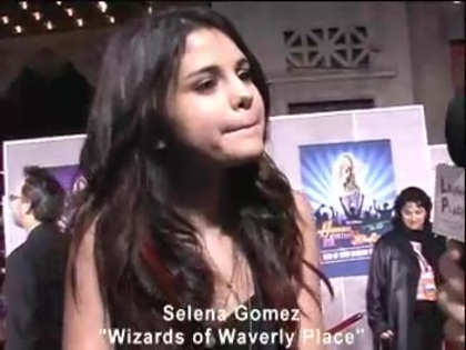 Selena Gomez at the Premiere for Hannah Montana Concert 050