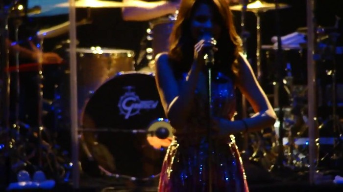 Selena Gomez Hit The Lights live O.C.Fair (7_24_11) [HD] 039 - Selena Gomez Hit The Lights live O C Fair