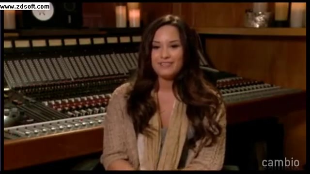 Demi Lovato - Live Chat - [Full] 02294