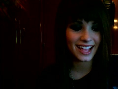 checkin\' in! 066 - Demilush - Therealdemilovato Youtube Channel Screencaptures - Checkin in 1