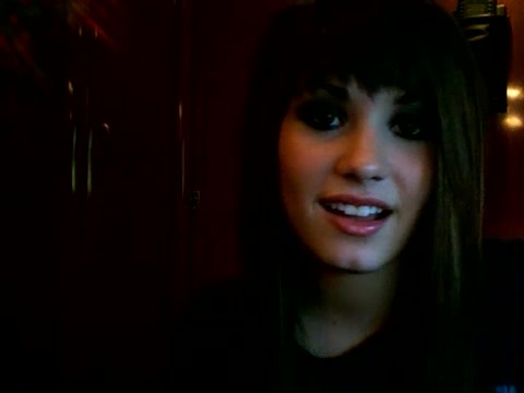 checkin\' in! 095 - Demilush - Therealdemilovato Youtube Channel Screencaptures - Checkin in 1