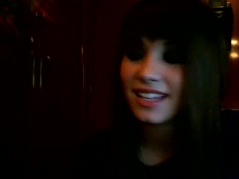 checkin\' in! 106 - Demilush - Therealdemilovato Youtube Channel Screencaptures - Checkin in 1