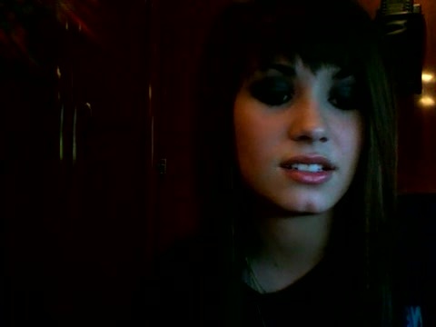 checkin\' in! 129 - Demilush - Therealdemilovato Youtube Channel Screencaptures - Checkin in 1