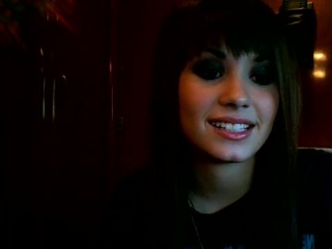 checkin\' in! 594 - Demilush - Therealdemilovato Youtube Channel Screencaptures - Checkin in 2