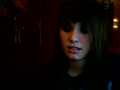 checkin\' in! 640 - Demilush - Therealdemilovato Youtube Channel Screencaptures - Checkin in 2