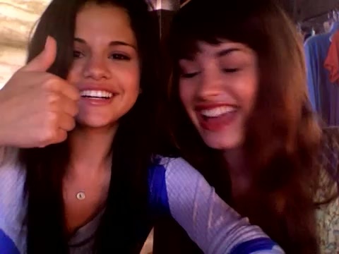 demi and selena response!! 1035 - Demilush - Therealdemilovato Youtube Channel Screencaptures - Demi and Selena response Part oo3