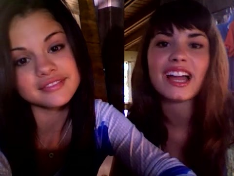 demi and selena response!! 747