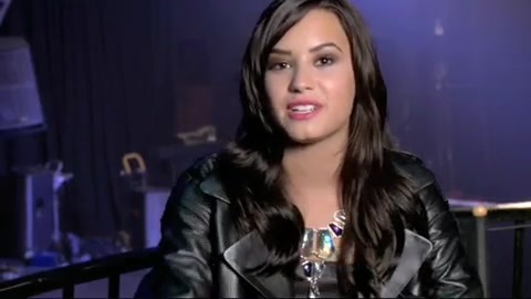 Demi Lovato - Behind the Scenes - Here We Go Again 646