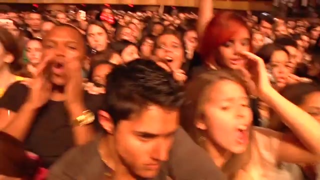 Demi Lovato - Live in New York! 248