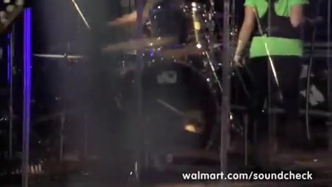 Demi Lovato - Remember December - Walmart Souncheck 054