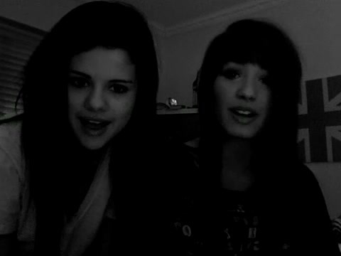 demi Lovato and Selena Gomez shout outs!! 929