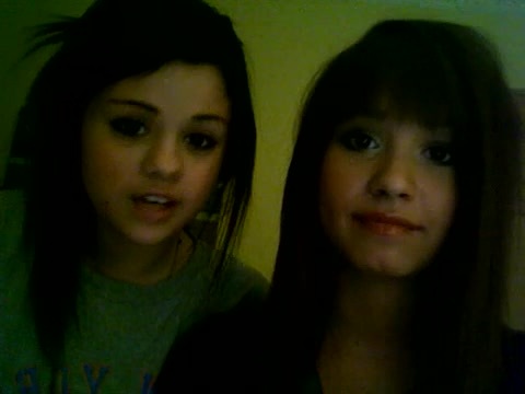 Demi Lovato and Selena Gomez vlog #1 414 - Demilush and Selena Gomez vlog Part oo1