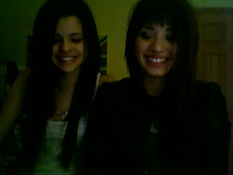 Demi Lovato and Selena Gomez vlog 1168