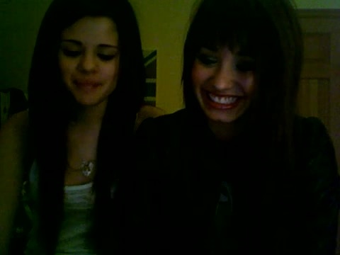 Demi Lovato and Selena Gomez vlog 1264