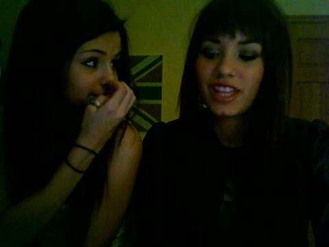 Demi Lovato and Selena Gomez vlog 2720