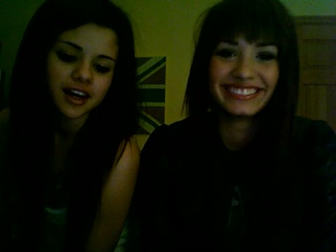 Demi Lovato and Selena Gomez vlog 2906