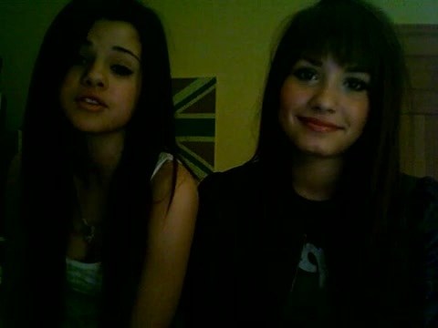 Demi Lovato and Selena Gomez vlog 4114 - Demilush and Selena Gomez Vlog Part oo9