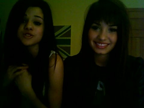 Demi Lovato and Selena Gomez vlog 4147 - Demilush and Selena Gomez Vlog Part oo9