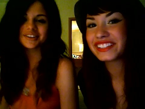 demi lovato and selena gomez with SPECIAL GUEST!!! 597 - Demilush and selena gomez with Special Guest Part oo2