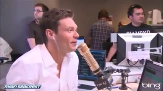 Demi Lovato\'s Interview with Ryan Seacrest -Skyscraper premier [Full] 0721 - Demilu Interview with Ryan Seacrest -Skyscraper premier Part oo1