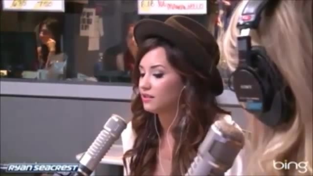 Demi Lovato\'s Interview with Ryan Seacrest -Skyscraper premier [Full] 1177 - Demilu Interview with Ryan Seacrest -Skyscraper premier Part oo2