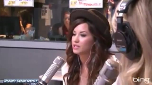 Demi Lovato\'s Interview with Ryan Seacrest -Skyscraper premier [Full] 1186