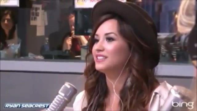 Demi Lovato\'s Interview with Ryan Seacrest -Skyscraper premier [Full] 0828 - Demilu Interview with Ryan Seacrest -Skyscraper premier Part oo1