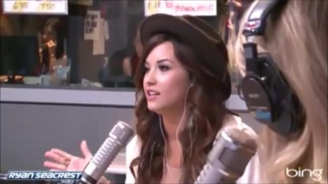 Demi Lovato\'s Interview with Ryan Seacrest -Skyscraper premier [Full] 1250 - Demilu Interview with Ryan Seacrest -Skyscraper premier Part oo2