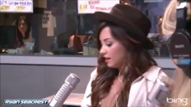 Demi Lovato\'s Interview with Ryan Seacrest -Skyscraper premier [Full] 0963