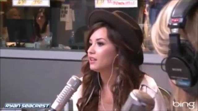 Demi Lovato\'s Interview with Ryan Seacrest -Skyscraper premier [Full] 1461 - Demilu Interview with Ryan Seacrest -Skyscraper premier Part oo2