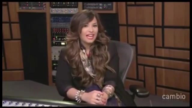 Live Chat w_ Demi Lovato 21 July 2011 Part 1 0553