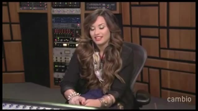 Live Chat w_ Demi Lovato 21 July 2011 Part 1 0572