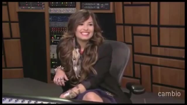 Live Chat w_ Demi Lovato 21 July 2011 Part 1 1090 - Demilush - Live Chat with Demi Lovato 21 July 2011 Part oo2