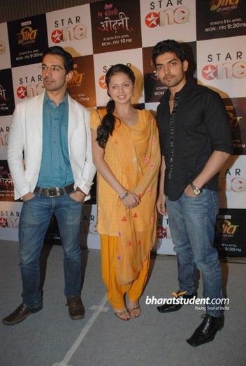 star-ones-geet-and-rang-badalti-odhni-serials-launch_009