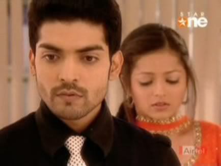 Geet-18thJune-Part-1_00010 (24) - GEET - Hui Sabse Parayi - Caps I