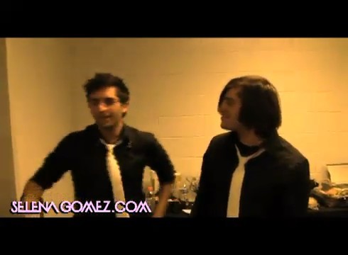 bscap0061 - Behind The Scenes Of Jingle Ball 2010-SC