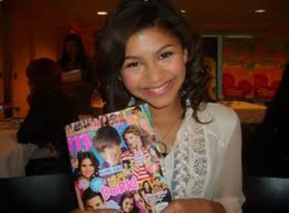 images (42) - Zendaya Coleman