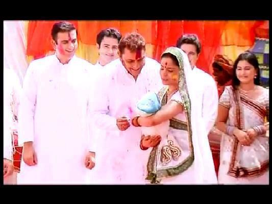 423155_306398716089008_200307900031424_877658_753623728_n - Yeh Rishta Kya Kehlata Hai-Holi 2012