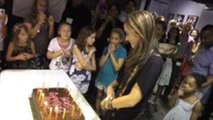 Demi Birthday Cambio 2010 (1678)