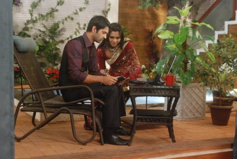 14 (53) - Iss Pyaar Ko Kya Naam Doon - Picture Gallery I