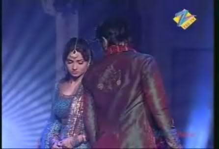 Archana & Manav in Love [1]