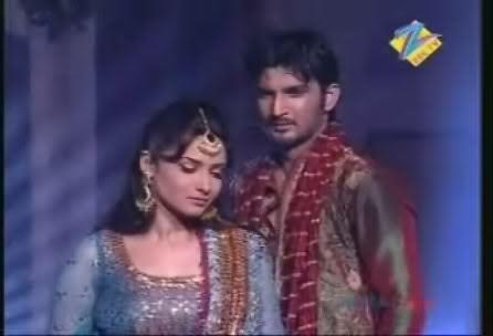 Archana & Manav in Love [2]